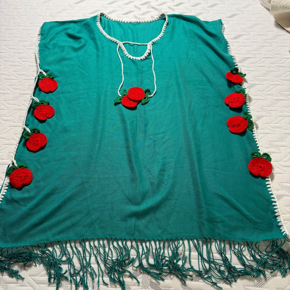 Poncho Wms OS Green Upcycled‎ from Shawl Crochet Apple Fringe Boho Top